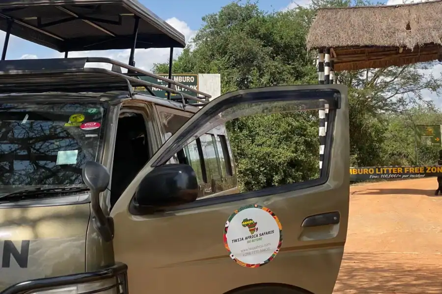 🕓4 Days Queen Elizabeth Park Safari& Ruwenzori Mountain View