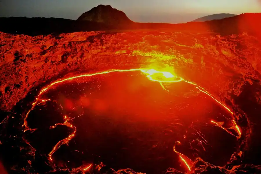 🕓5‑Day Danakil Depression& Abune Yemata Guh Adventure