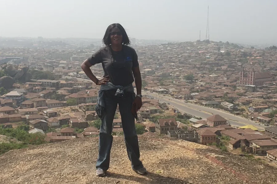 🕓Abeokuta: Day Trip to Olumo Rock and Adire Market