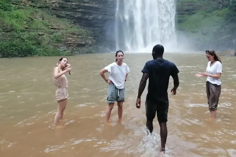 🕓Accra: Aburi Botanical Gardens and Waterfalls Private Tour