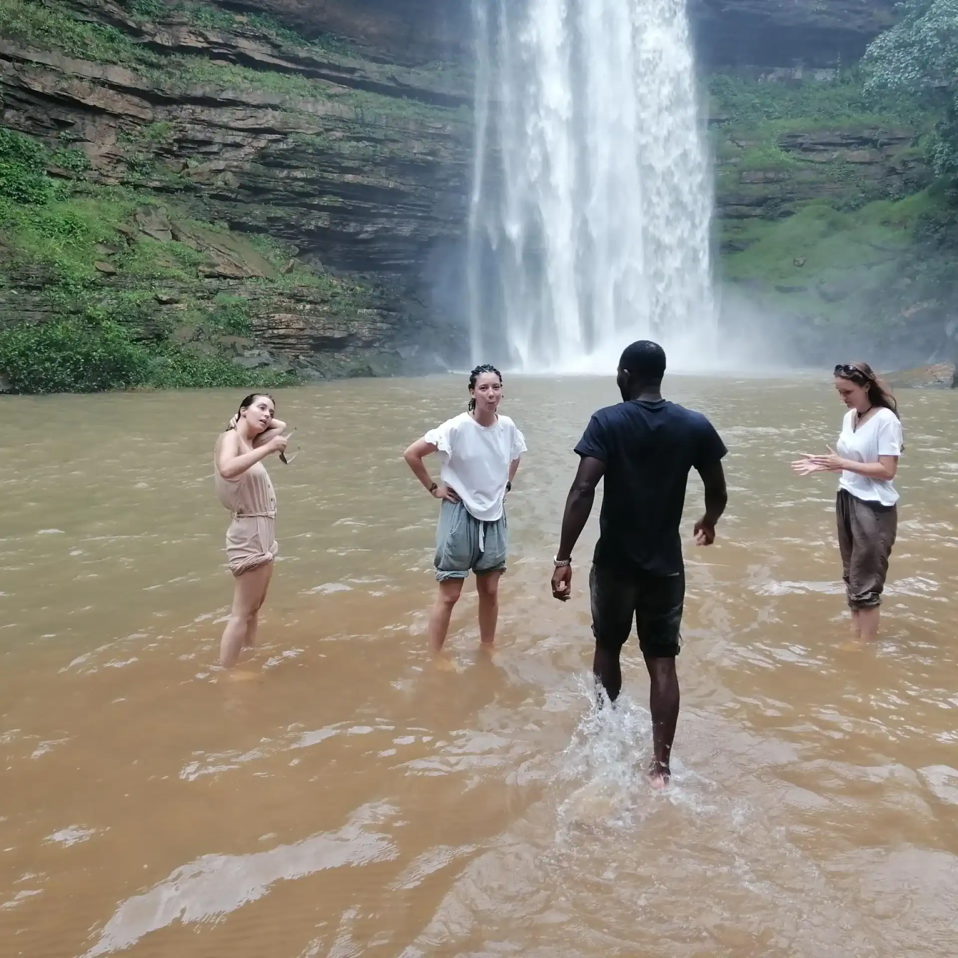 🕓Accra: Aburi Botanical Gardens and Waterfalls Private Tour