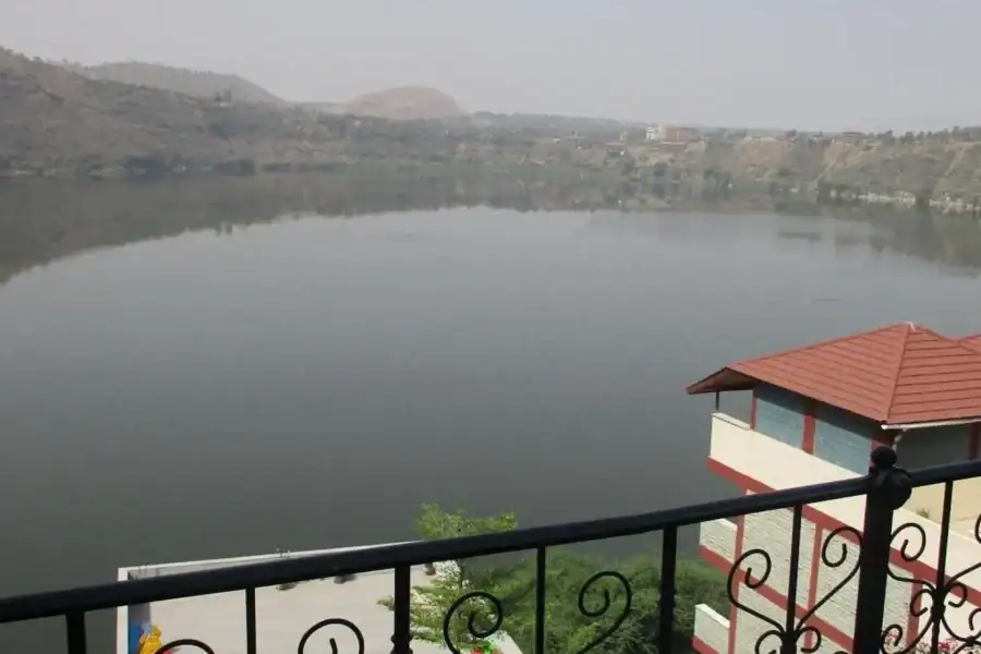 🕓Addis Ababa: Bishoftu Crater Lakes Tour with Boat Ride