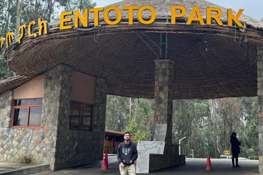 🕓Addis Ababa: City Tour, Debre Libanos& Portuguese Bridge