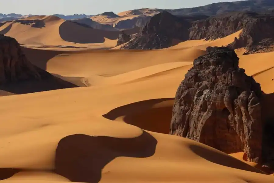 🕓Algeria: Tassili n’Ajjer 4×4 Expedition with Camping