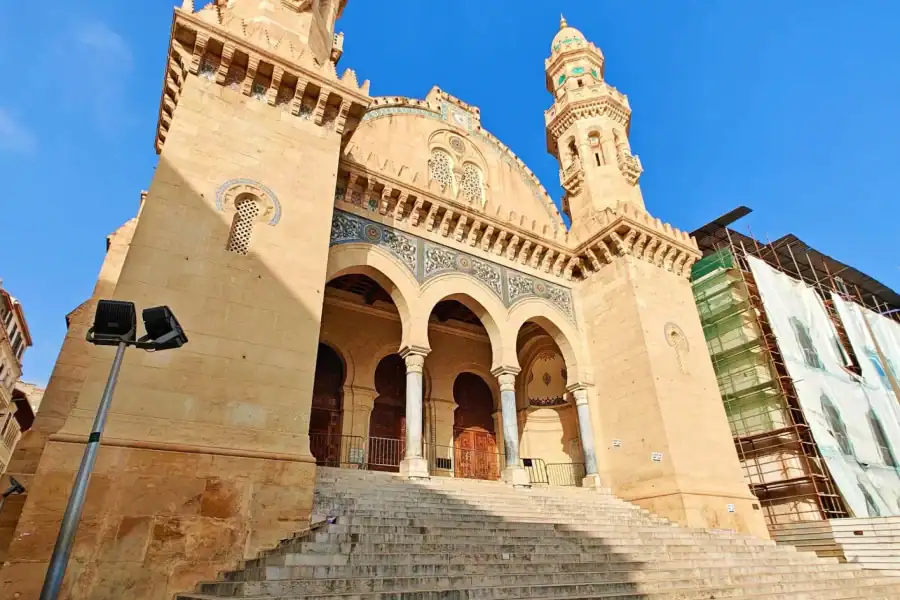 🕓Algiers: City Guided Tour with Kasbah Visit