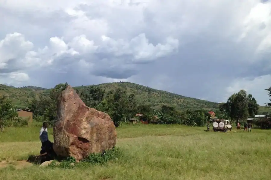 Bujumbura: 7-Day Burundi Tour with Gitega& Kibira Park