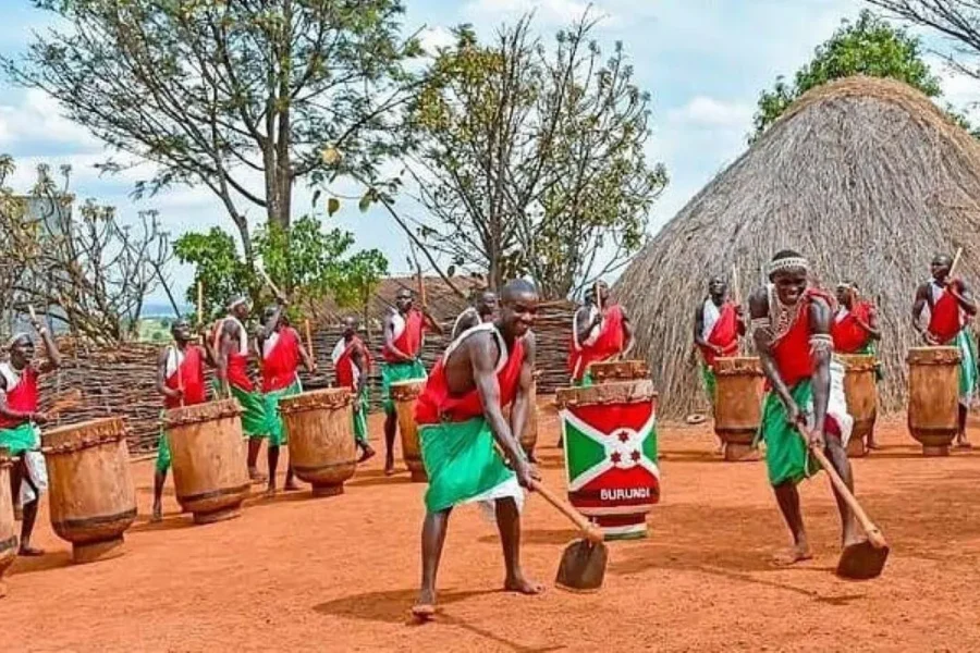 🕓Bujumbura: Ngozi 2-Day Tour with Tea Plantations& Meals