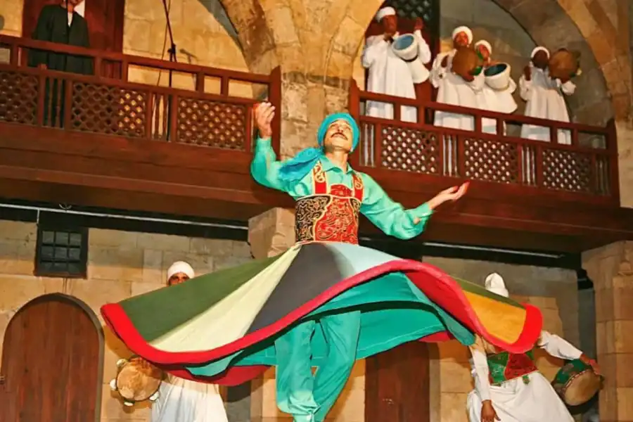 🕓Cairo: Egyptian Heritage Tanoura Dancing Troupe Show