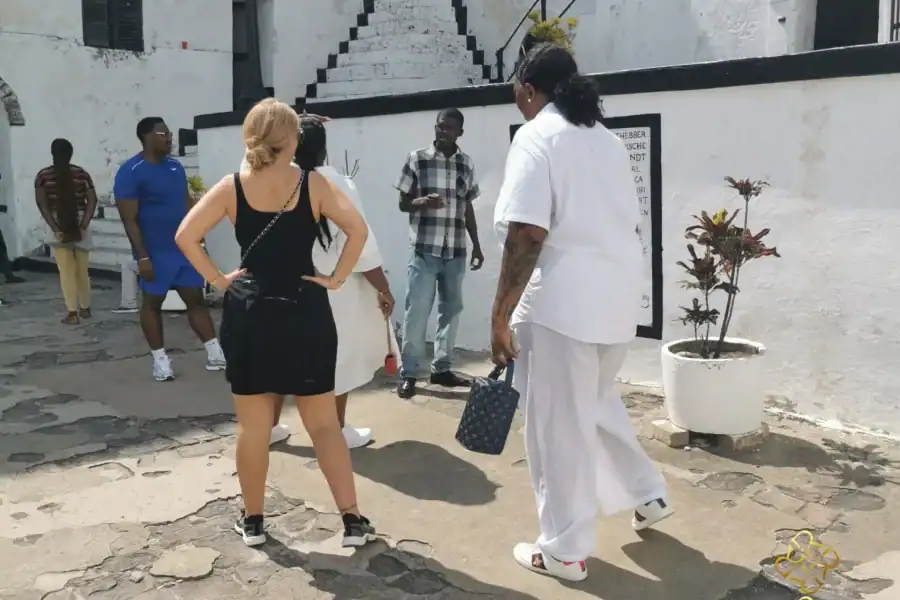🕓Cape Coast: Heritage Tour with Curated Experiences