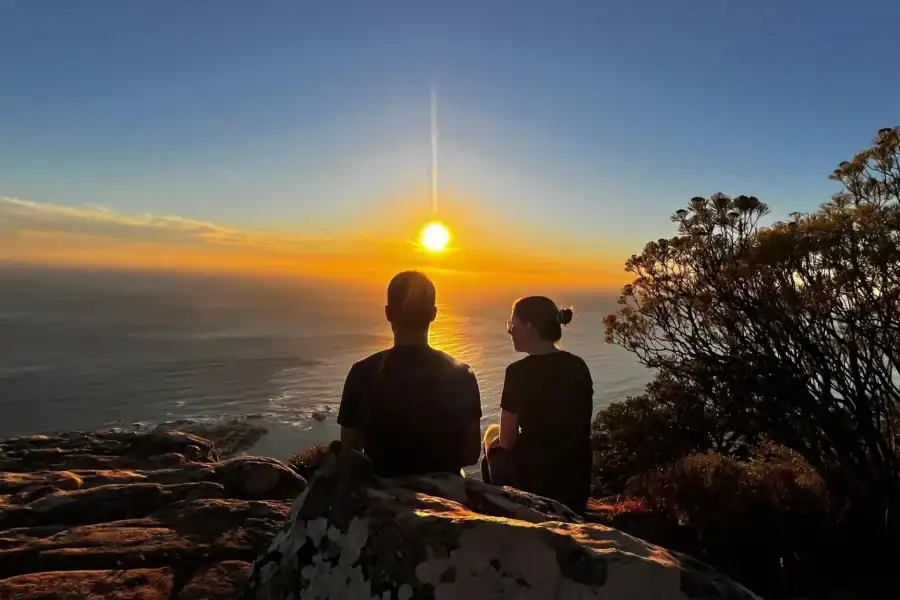 🕓Cape Town: Lion’s Head Sunset – A Story-Led Local Experience