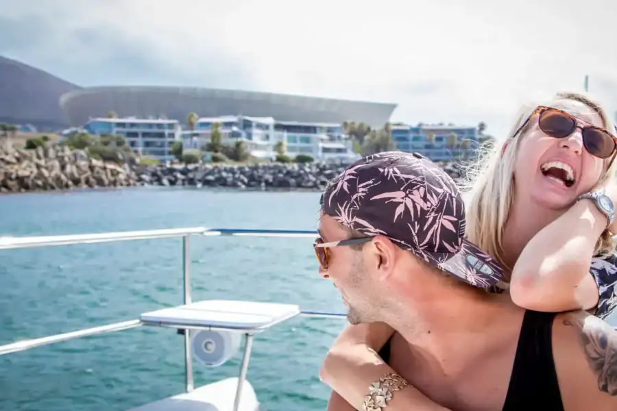 🕓Cape Town: Scenic 1-Hour Coastal Catamaran Cruise