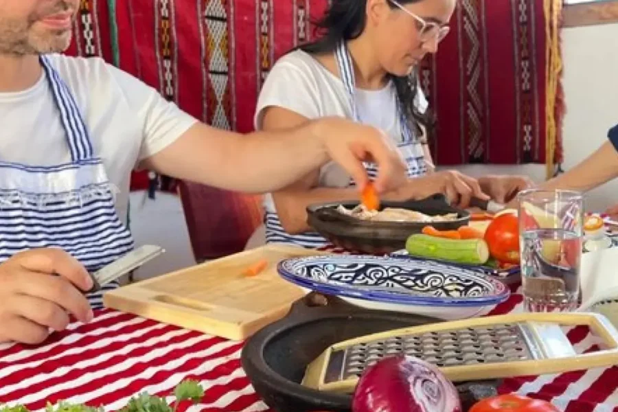 🕓Chefchaouen: Moroccan Cooking Class with Market Tour