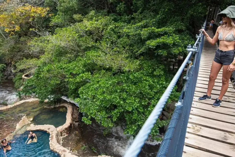 🕓Combo Tour: Lunch + Río Negro hotsprings
