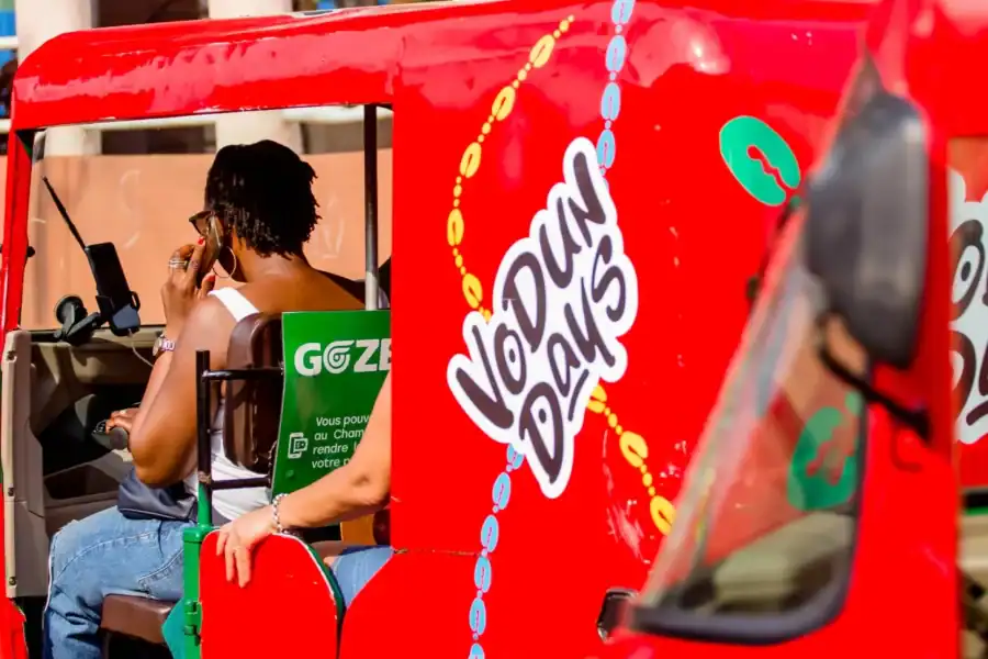 🕓Cotonou Tricycle Tour: Authentic City Experience