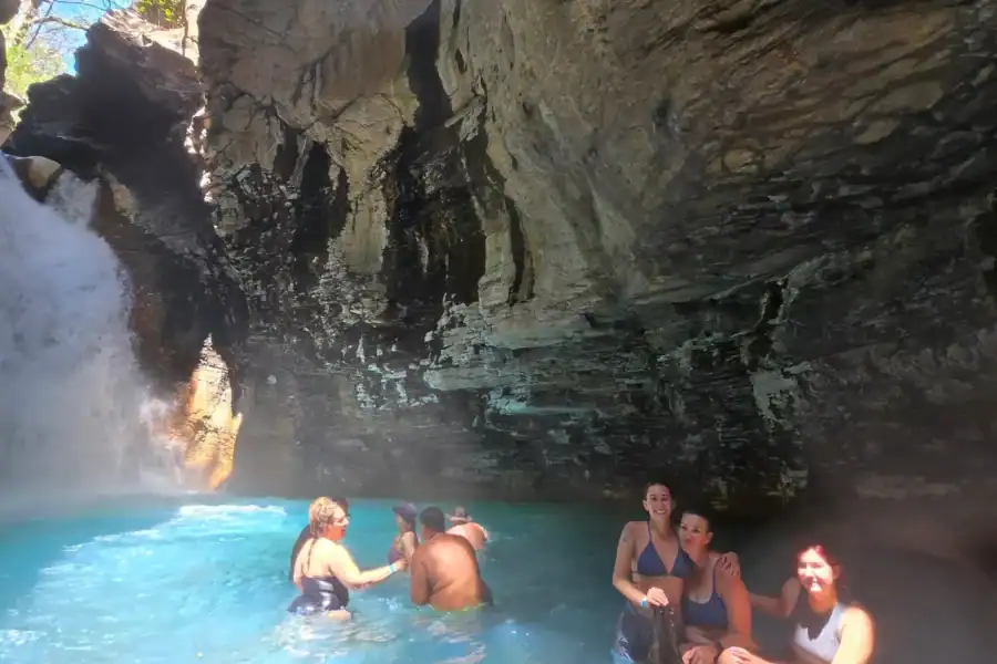 🕓Curubande: Private Full-Day Local Waterfalls Experience