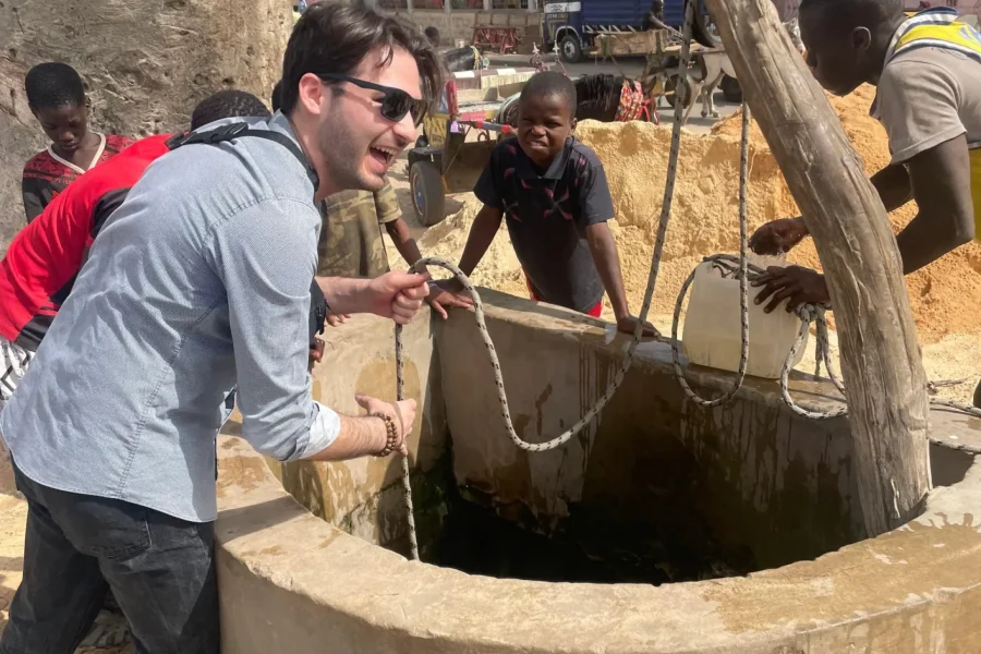 🕓Dakar: Private Tour "Move, Eat, and Act Like a Local"