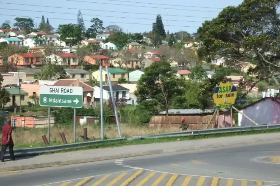 🕓East London: City and Township Tour