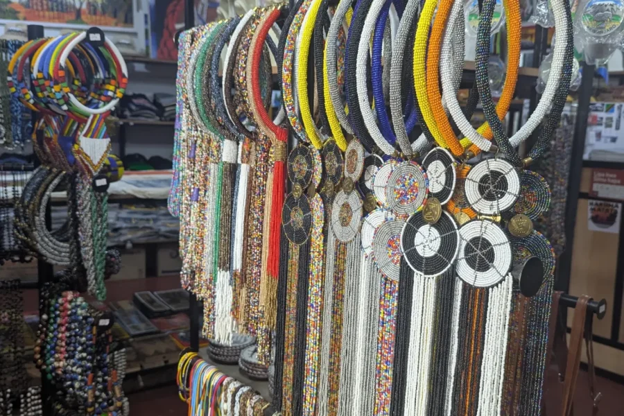 🕓Explore Nairobi: Markets, Souvenir shops& City Tour