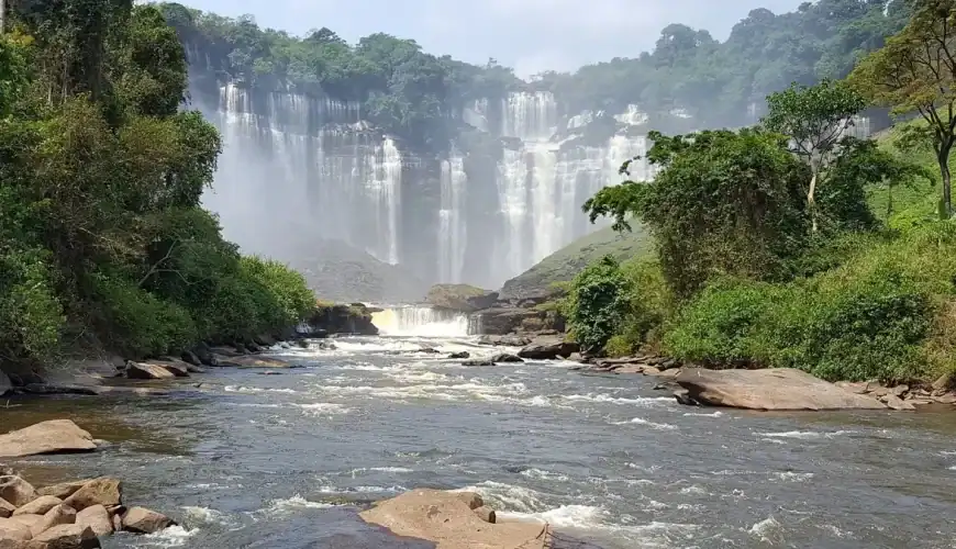 🇦🇴 Angola (Africa)