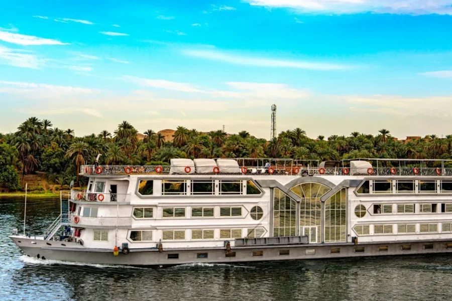 🕓From Aswan: 4-Day Nile Cruise from Aswan to Luxor with Guide