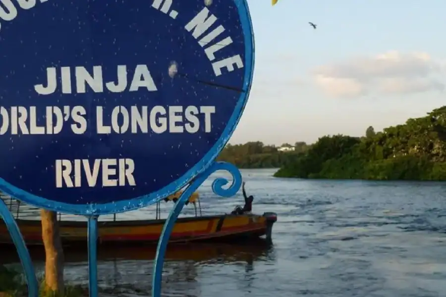 🕓From Kampala: Source of the Nile Boat& Railway Museum Tour
