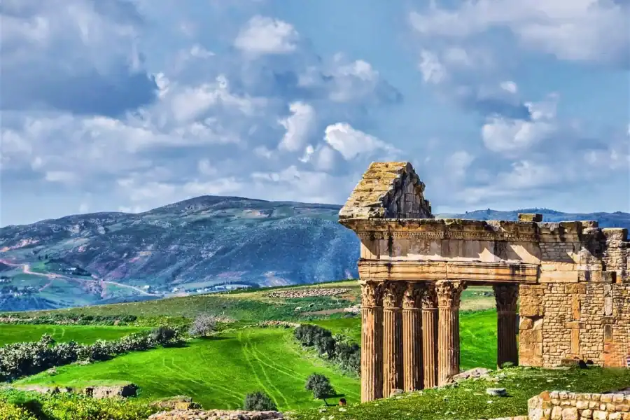 🕓From Tunis: Full Day Uthina and Dougga Private Tour