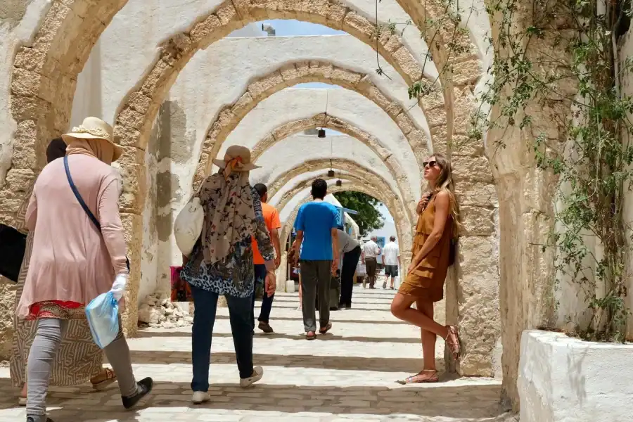 🕓Hammamet: 3-Day Djerba, El Djem, and Sahara Desert Tour