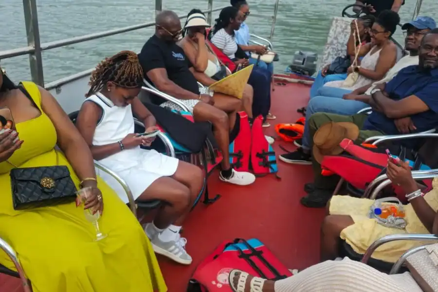 🕓Hazyview: Da Gama Dam Sunset Boat Cruise with Drinks
