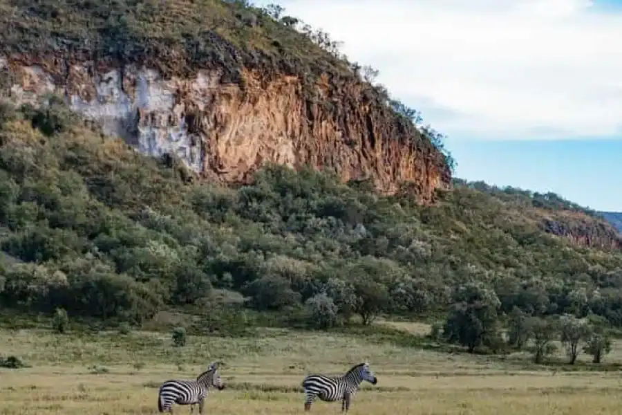 🚸Hell’s Gate: Where Your Wildest Kenyan Dreams Come True