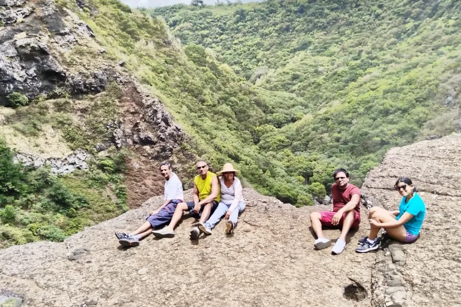 🕓Henrietta: Hiking at the Tamarind Waterfalls