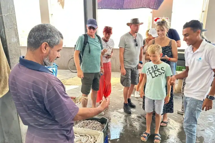 🕓Hurghada: City Guided Tour with Local Market Stop