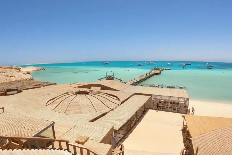 🕓Hurghada: Orange& Giftun Island Cruise with Massage& Lunch