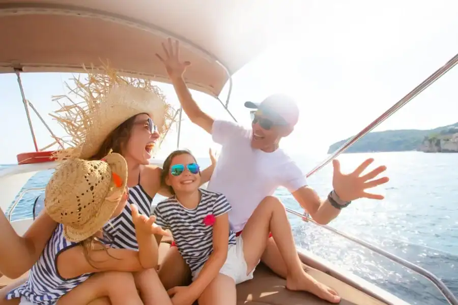 🕓Hurghada: Short Sunset Yacht, Snorkeling Cruise& transfers