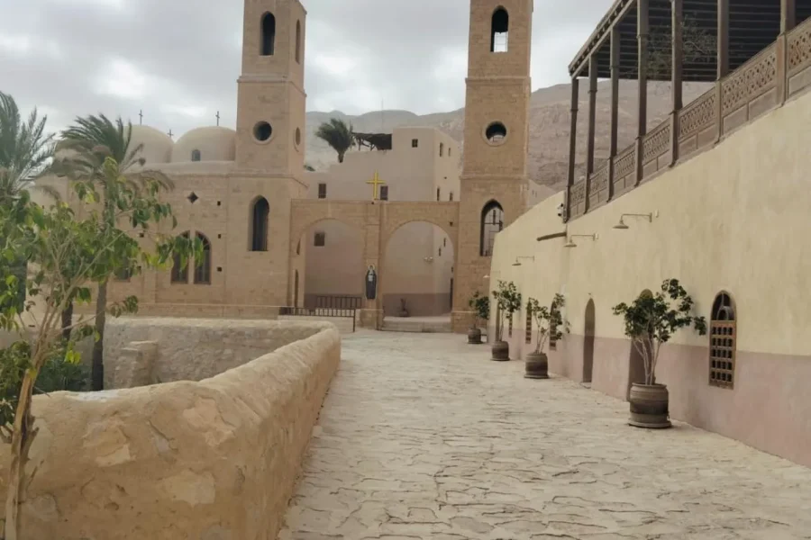 🕓Hurghada: St. Anthony and St. Paul Monasteries Tour