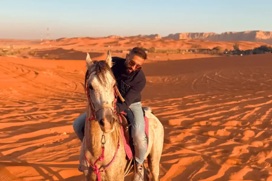 🕓Illizi: Horse Ride, Dinner, and Music Show