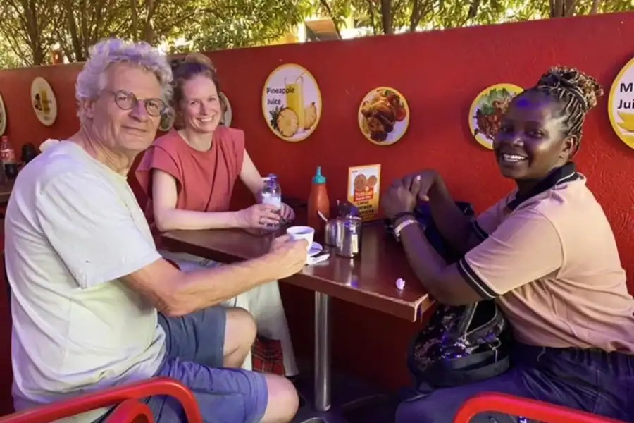 🕓Kampala: Guided Food Tour with Local Drinks and Snacks