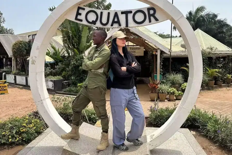 🕓Kampala: Katanga Slums, Equator, and Community Walk Tour
