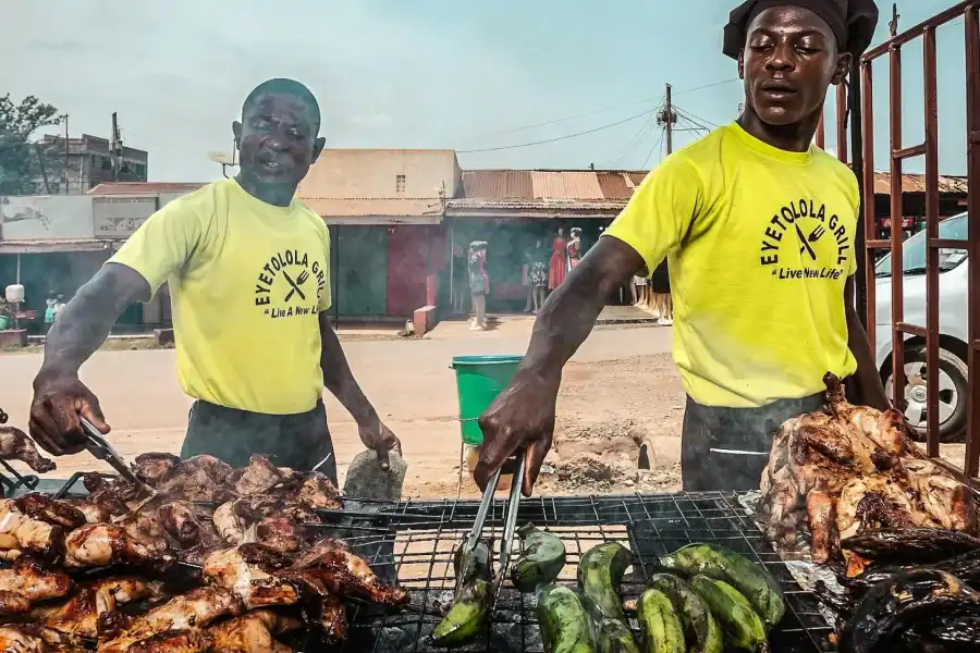 🕓Kampala: Matoke Moments Food Tour with 12+ Tastings