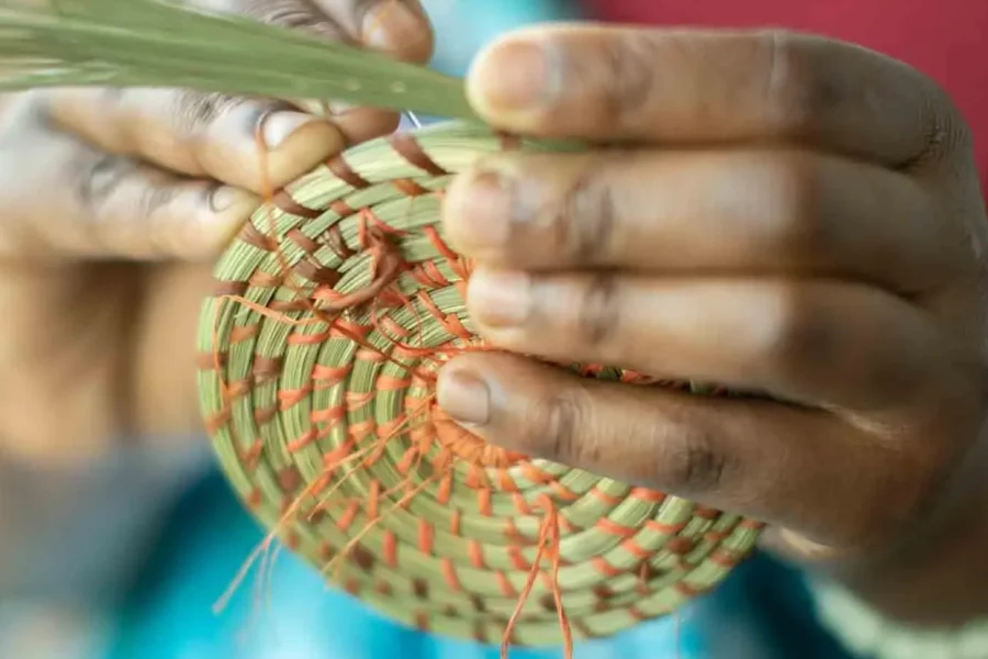 🕓Kigali: Traditional Basket Weaving in a Garden