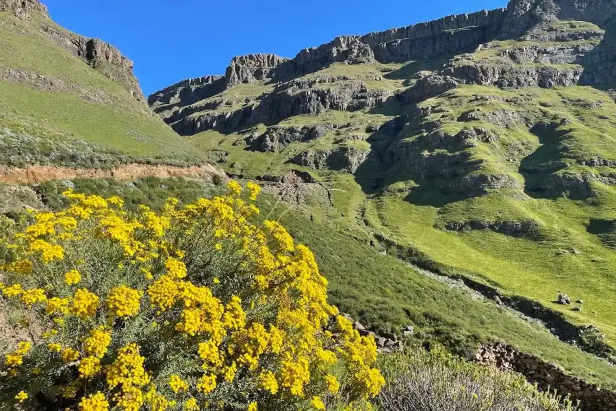 🕓Lesotho Combo Day Tour: Hike – Cycle – 4X4