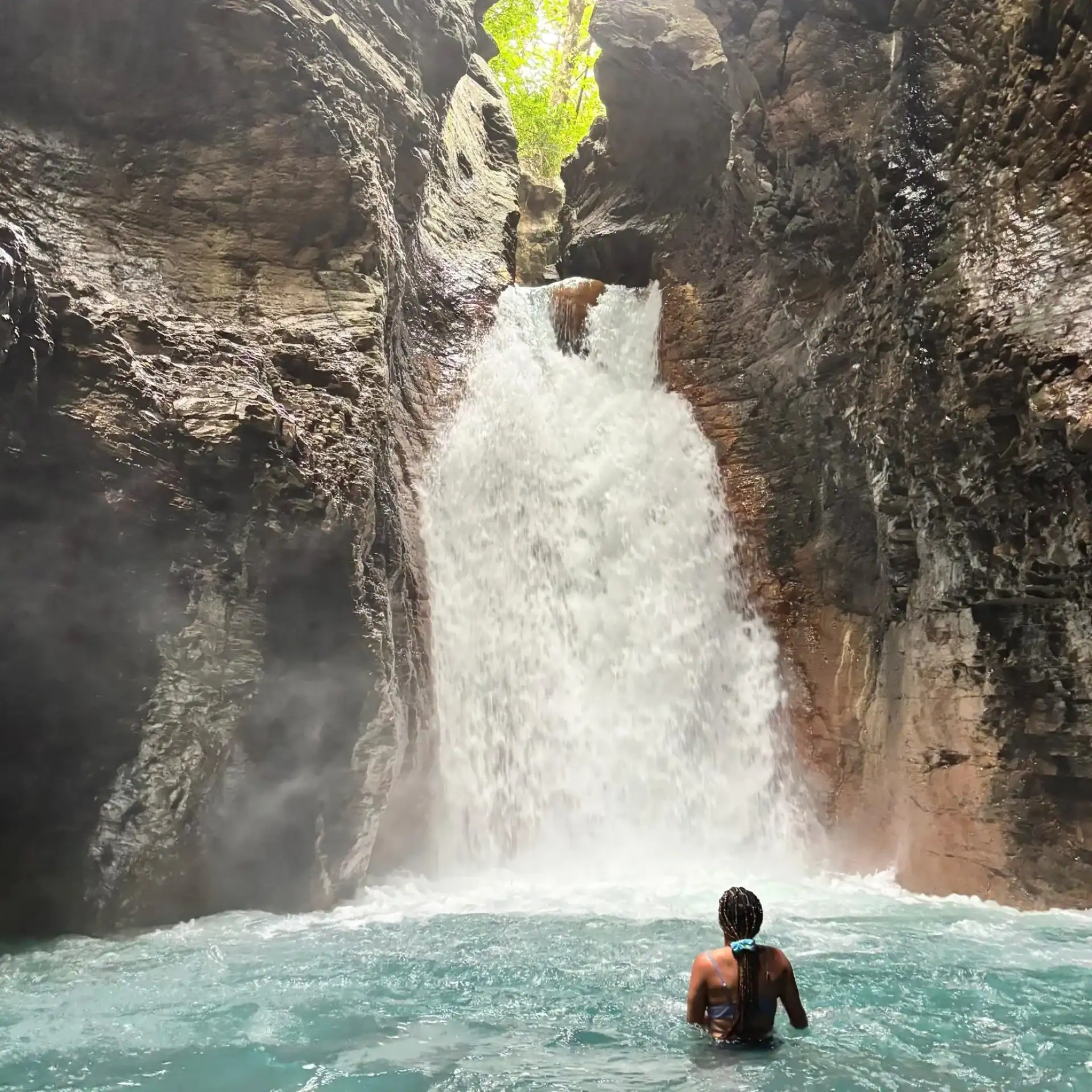 🕓Liberia: La Leona Waterfall River Canyon Hike