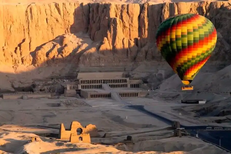🕓Luxor: Hot Air Balloon Ride with Full-Day Sights Tour