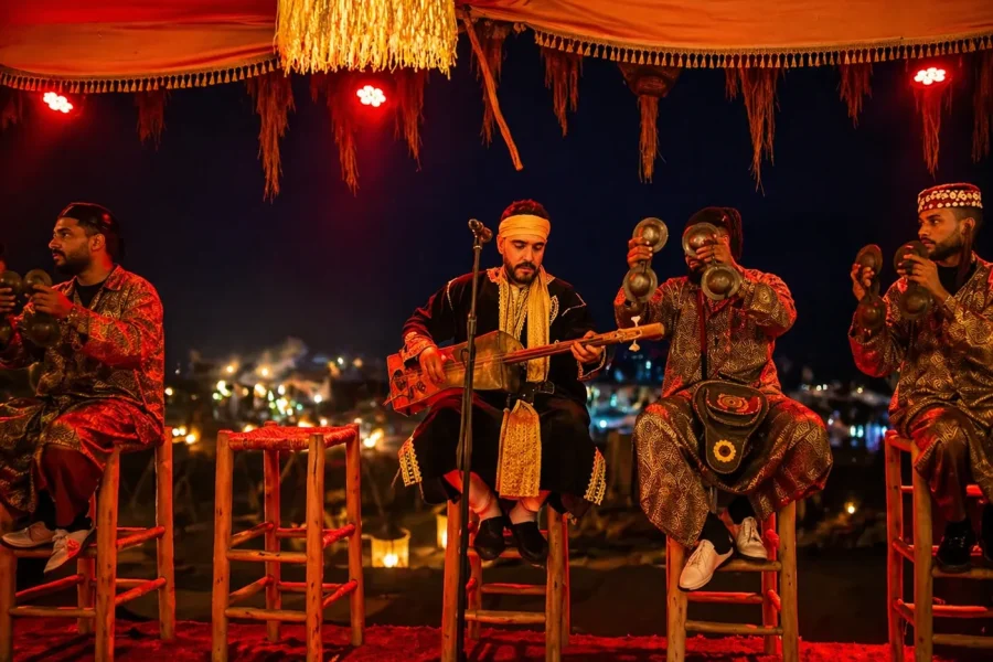 🕓Marrakech:Agafay Desert Sunset Dinner, Pool at Explorer Camp