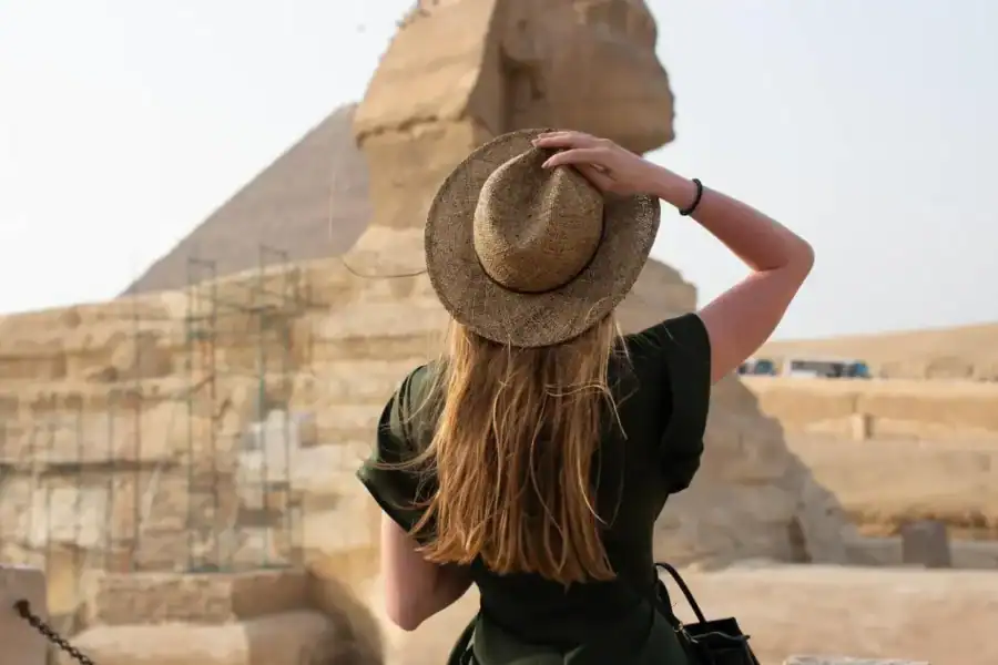 🕓Marsa Alam: Ancient Cairo& Giza Pyramids Day Trip by Plane