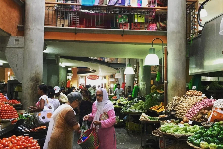 🕓Mauritius: Shopping Tour – Port Louis Markets& Grand Baie