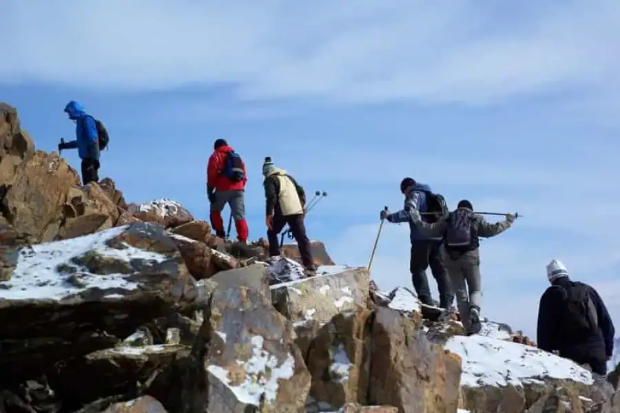 🚸Mount Kenya: 5-day Hike Via Chogoria Route