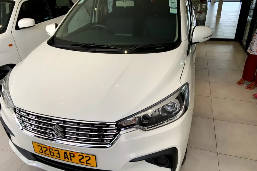 🕓MRU Airport or Port: Roundtrip Transfer to any Hotel