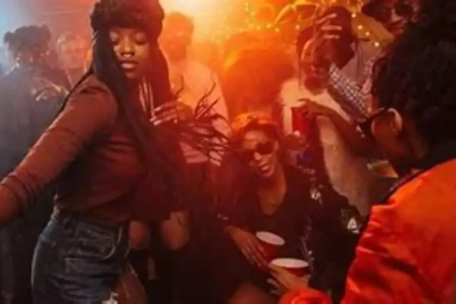 🚸Nairobi City Barcrawl And Nightlife Experience