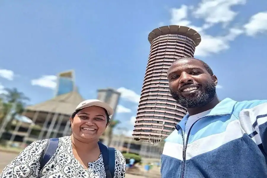 🕓Nairobi Walking Tour, GiraffeCentre& Souvenir Shopping Tour