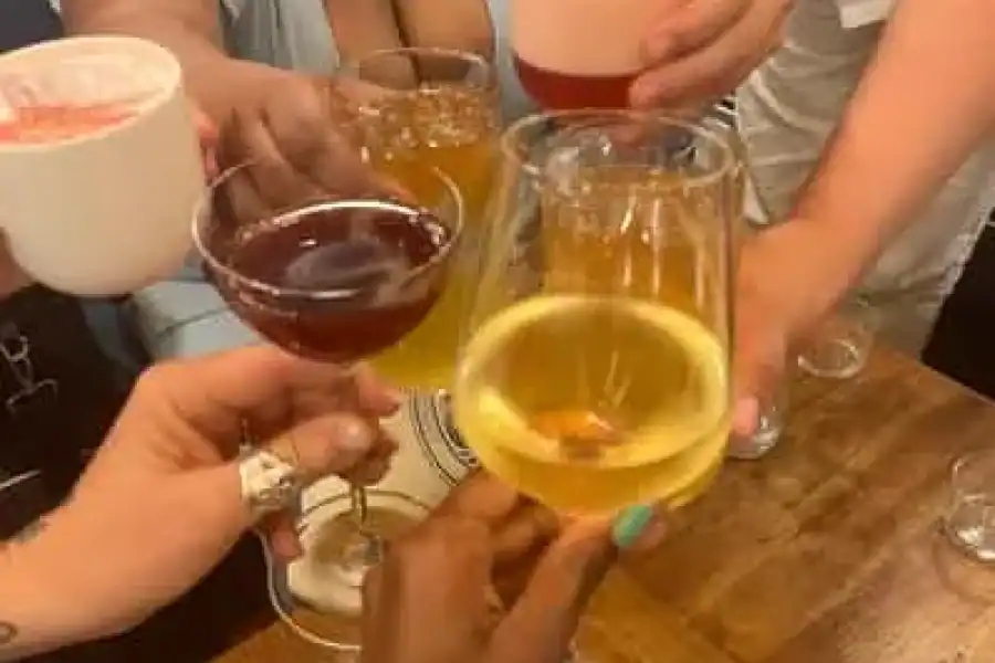 🚸Nairobi:drink And Mingle